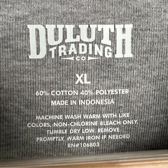 Duluth Trading Co. Men’s Grey Thermal Long Sleeve Pocket Shirt, Size XL - Picture 6 of 9